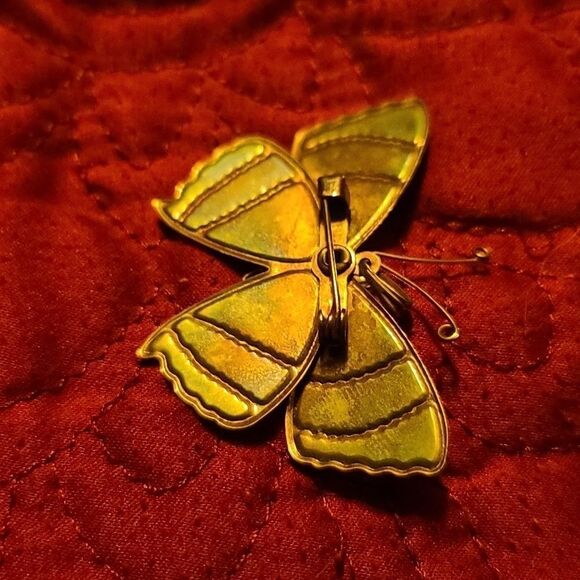 Vintage sparkle butterfly brooch - Picture 4 of 7